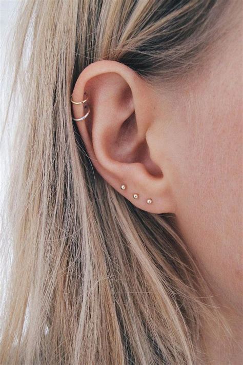 If you really want to pierce your ears rather than go to a professional, follow these steps to you must do this so that your ear is completely wiped clean of any bacteria that may have gotten into your it is important to plan ahead for where you would like the piercing to go; Gold Jewelry Shop Near Me #GoldAndJewelryExchange Info ...