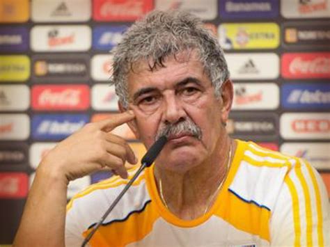 El técnico ricardo tuca ferretti no está concentrado al cien por ciento en el compromiso de mañana ante herediano, la razón: EL "TUCA" FERRETI NO CAMBIARÁ ESTRATEGIA POR LLEGADA DE ...