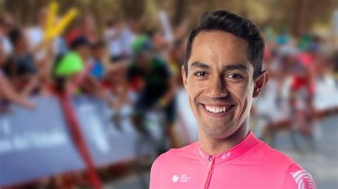Daniel felipe martinez né le 25 avril 1996 à bogota (colombie) nationalité colombienne a participé à 2 tours de france a gagné 1 étape ses tours de (.) Daniel Felipe Martínez se despide de la Vuelta a España | KienyKe
