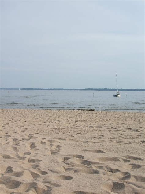 Consultez les avis et photos de plages à oka, québec sur tripadvisor. Plage Oka plage oka 1 by ladydevil18 on DeviantArt