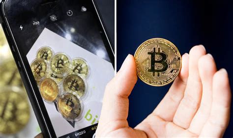 Yes, there are currently mining applications that allow users to mine for bitcoin on mobile phones. Can you mine bitcoin on your phone? Smartphone SCAM ...