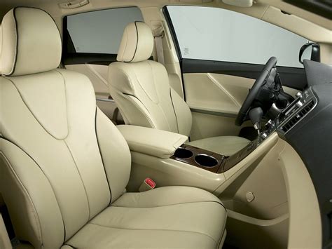 The 2010 toyota venza is ranked #1 in 2010 affordable midsize suvs by u.s. 2010 Toyota Venza - Price, Photos, Reviews & Features