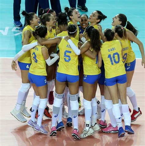 Seleção feminina avança à semifinal da liga das nações. Seleção feminina de vôlei vence e garante vaga no Pan ...