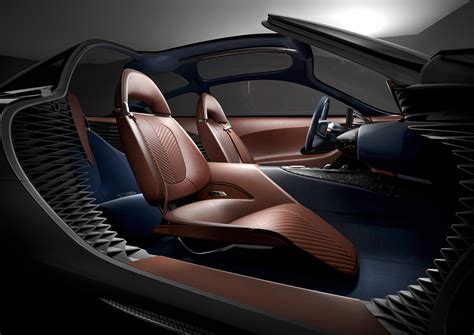 Le Genesis Essentia Concept est un coupé GT électrique montrant l'élégance de demain