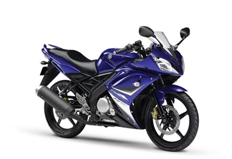 2011 saw the update with the version 2.0 moniker featuring even better looks and fatter tyres. ELIGE TU MOTO: YAMAHA YZF R-15