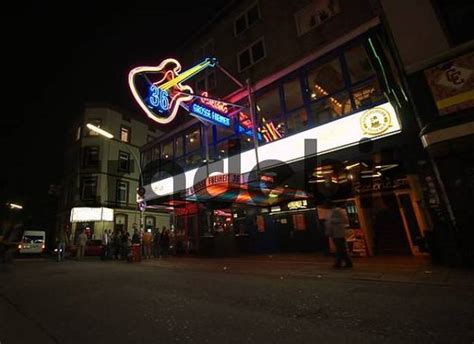Explore hamburg's nightlife with this tour of the port and one of the most vibrant and attractive areas of the city: St Pauli - Reeperbahn at night, Grosse Freiheit 36 ...