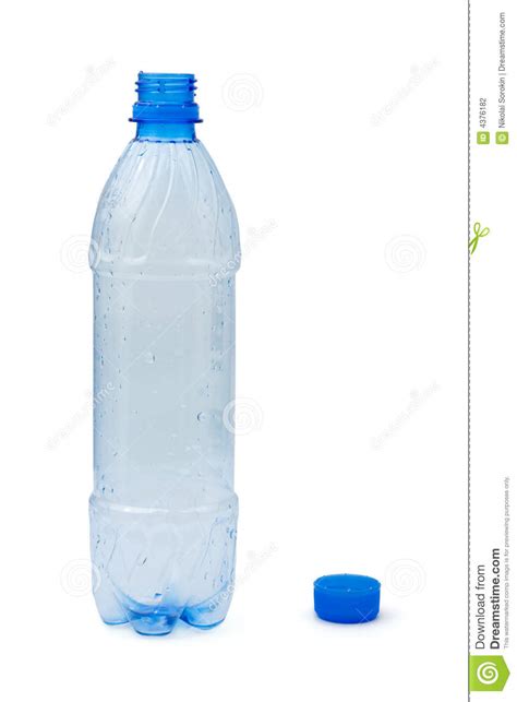 Diesmal bastle ich mit einer plastikflasche. Leere Plastikflasche Stockfotografie - Bild: 4376182