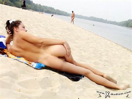 Gallery Beach Teen Nude