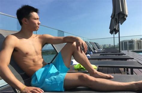 奧運冠軍陳艾森私照曝光：又一國民男神，帥到掉渣~ - 每日頭條