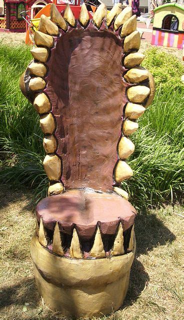 mouth chair - Google Search (With images) | Decor, Outdoor ...