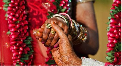 First time in india, we provide online marriage registration service exclusively for assist to make muslim marriage registration hassle free. The marriage Registrar in Tamil Nadu had refused to ...