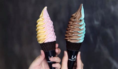 Ada banyak flavour aiskrim yang korang boleh pilih. 7 best places in KL to enjoy artisanal ice cream