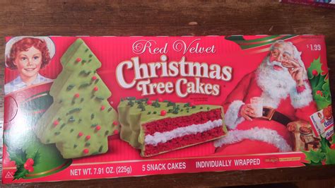 One christmas tree cake contains just 190 calories, so it's basically a diet food. The Best Little Debbie Christmas Cakes - Most Popular Ideas of All Time