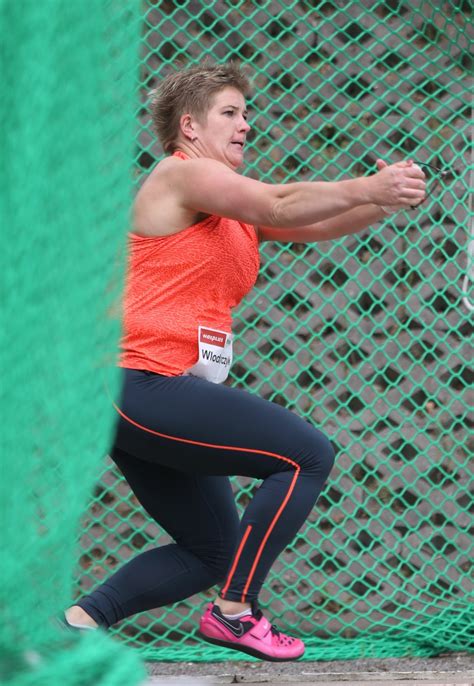 The official facebook page for anita włodarczyk. Werfertage: Olympiasiegerin Anita Wlodarczyk wirft in Halle