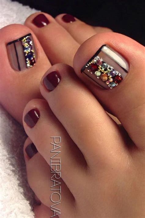 Uñas de moda para manos y pies. Catalogo De Uñas Decoradas De Los Pies 2020 - Catalogo De ...