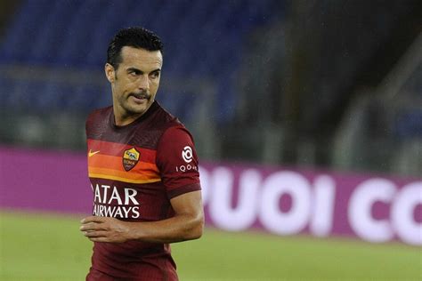 Un successo che non salva la stagione, ma che consente ai giallorossi di. LAZIO-ROMA. I convocati: ok Smalling, tornano Pedro e Fazio