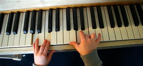 Piano lessons is a free resource from the teachers at pianote. Suzuki Piano Method: Music Lessons for Young Children ...