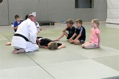 Wir kümmern uns zeitnah um ihr anliegen. Kinder-Judo - TVG Nordhemmern