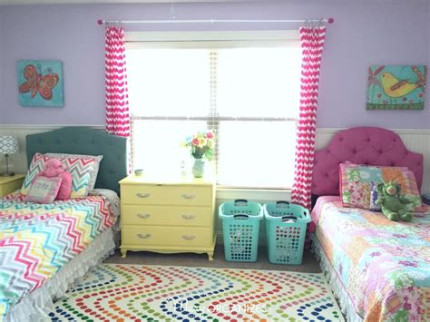 With 65 beautiful bedroom designs, there's a room here for everyone. 3 Girls' Shared Bedroom {Tour!} - creatingmaryshome.com