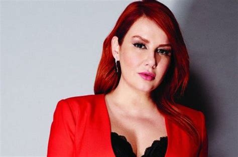 Sesiyle olduğu kadar yazıp bestelediği şarkılarıyla da. Deniz Seki'nin 18 kilo verdikten sonraki hali - Magazin ...