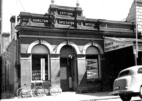 The official language is english, and the currency is bermudian. 1942. Hamilton Spectator Offices. Victoria Australia ...