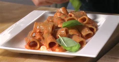 I rabaton sono un piatto tipico di alessandria, per l'esattezza di litta parodi. E' pronto, le ricette di Benedetta Parodi: pasta con ...