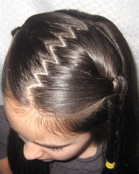 I stumbled upon my earliest hairstyle album a few weeks ago and found a photo of this style that we have never filmed before. Day 22: The Zig-Zag Part {30 Days, 30 Ways} | Hair styles ...