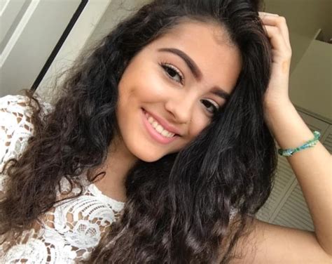 Femaleagent shy beauty takes the bait. Malu Trevejo Age, Mom, Boyfriend, Wiki, Height And ...