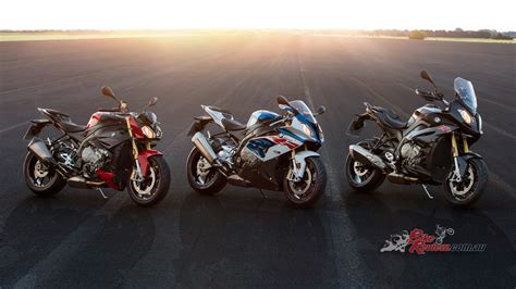 This rr is the tenth generation of rr bikes, and it provides the next level of performance. 2017 BMW S 1000 RR, R & XR - Bike Review