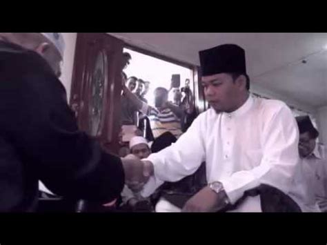 Aku nikahkan dikau (nama penuh pengantin lelaki) dgn (nama penuh pengantin perempuan) dengan maskahwinnya sebanyak (jumlah) tunai. Saat Lafaz Sakinah (akad nikah) - YouTube