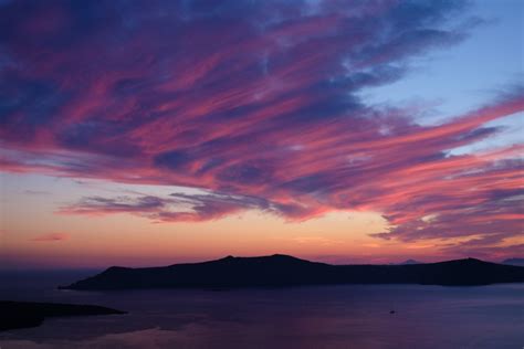 Can't get you out of my head. santorini in pictures: black beaches, gyros and sunsets ...