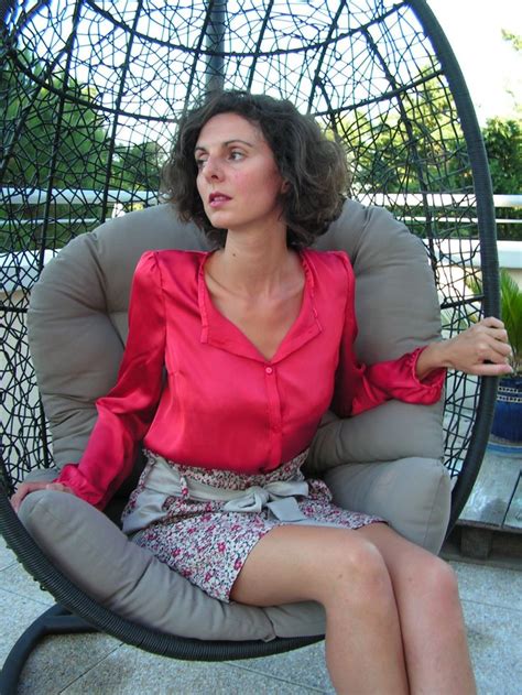 Smoking face sitting in satin blouse. 667 best satin blouse pics (amateur) images on Pinterest ...