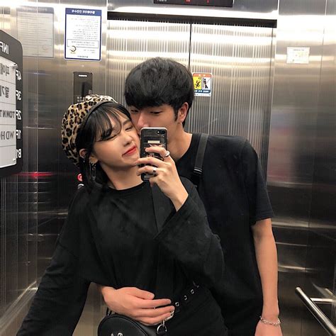 Bunnies are sweet and cute. 𝐏𝐢𝐧𝐭𝐞𝐫𝐞𝐬𝐭 : 𝐝𝐨𝐦𝐢𝐧𝐨_𝐳 #ulzzang #love #couple #ulzzangcouple #loveit #cute #boyfriend #girlfriend ...