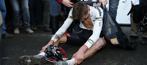 Een dag later verkende hij echter alweer doodleuk de ronde van vlaanderen. Veldritkrant.be | Nieuws | VIDEO Mathieu van der Poel ...