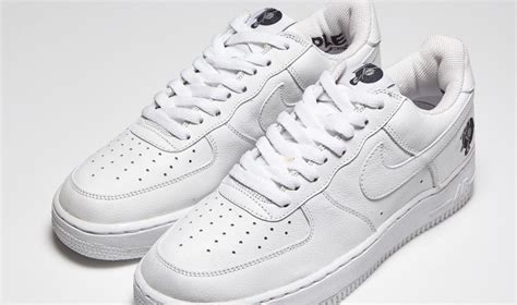 Air force one is the official air traffic control call sign of a united states air force aircraft carrying the president of the united states. Dame Dash Selling Sneaker Collection | Sole Collector