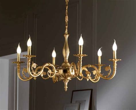 Lampadario classico di design classico il romantico lampadario si adatta perfettamente agli stili di interior design moderno e classico, combinato con mobili bianchi in design retrò ambiente di utilizzo: 50029 6L lampadario classico di IMAS. 6 luci. Struttura in ...
