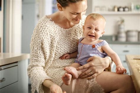 Kolik juga dapat disebabkan bayi mengalami intoleransi terhadap protein dalam susu sapi. Kenapa Bayi Menangis Saat Malam? Ini 7 Penyebabnya yang ...