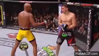 Submitted 4 years ago by silva clearly looked slower in his fight against bonnar, and silva was also heavily tested twice by sonnan, a. If Mike Tyson and Anderson Silva fought a UFC match in ...