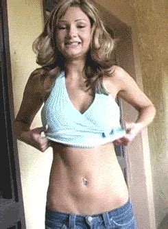 Busty blond cougar ryse richards takes on 2 guys. Young Amy Reid gif