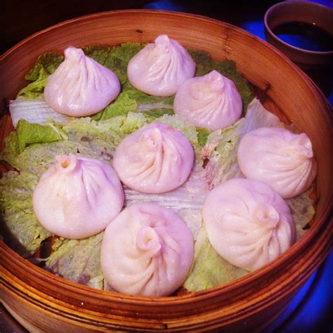 2.heat oil and add the onion and garlic. Dim-sum en Shangai Café. China Town de NYC. | Food