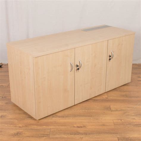 Building a custom office credenza. Kentec Maple 3 Door Credenza