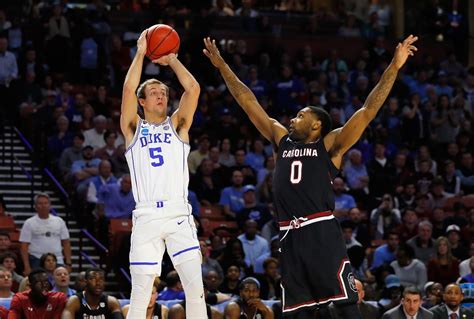 The latest stats, facts, news and notes on luke kennard of the la clippers. Luke Kennard signs rookie contract with Detroit Pistons
