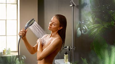 Fake casting with a real russian teen. Showers - enjoy the beauty of water | Hansgrohe INT