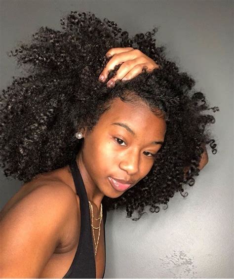 May 12, 2021 · your natural crown is uber amazing. F/ @mynamesmoniqueee💓😌 | Curly hair styles naturally ...