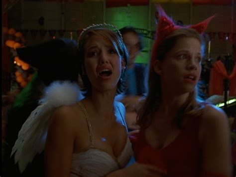 Wait a second this is how i look when i look at jessica alba. Jessica in Idle Hands - Jessica Alba Image (13729122) - Fanpop