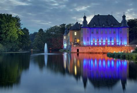 Abteiberg, mönchengladbach centrum das wahrzeichen mönchengladbachs beherrscht in seiner prachtvollen lage das bild des. Niederrhein: Die schönsten Fotolocations und ...