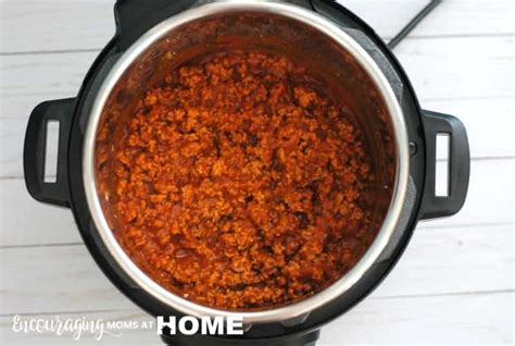 I've been slowly taking of a pound or two and the best part of it all is, the food all tastes great. Instant Pot Turkey Sloppy Joes - Weight Watchers 3 Smart Points with Bun