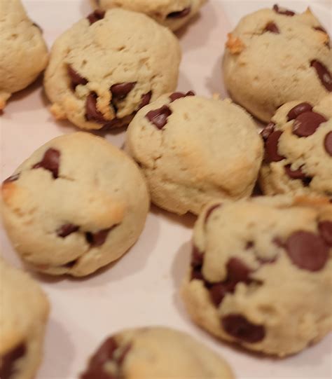 Add 2 tbsp of softened cream cheese to the mix and 2 tsp of vanilla extract. Christmas Cookies Almond Flour / Vegan Cranberry Orange ...