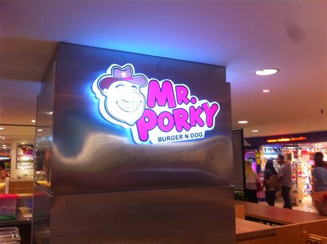 Gurney plaza, gurney drive (persiaran gurney): Our Journey : Penang Gurney Drive - Gurney Plaza Mr.Porky Cafe