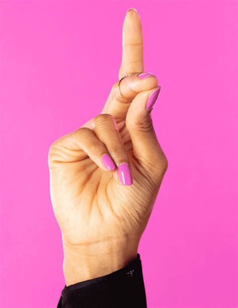 Search, discover and share your favorite arigatou gifs. arigato-from-tokyo-hand-gif_1 | Nupcias Magazine